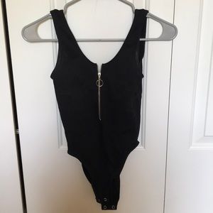 Zipper-front body suit